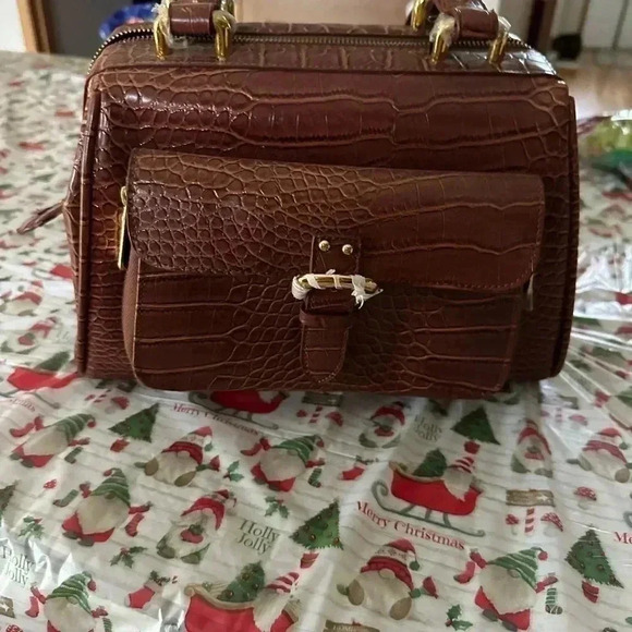 Brand New Lori Griener Faux Alligator Brown Purse - Picture 8 of 8